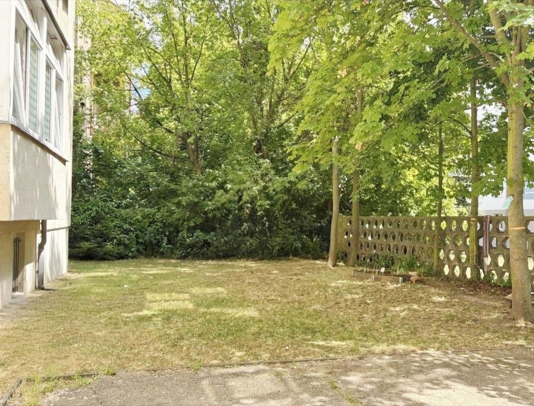 Prenájom bytu 4-izbový 128 m², Georg-Schumann-Straße 31, Leipzig, Sasko Prenájom bytu 4-izbový 128 m², Georg-Schumann-Straße 31, Leipzig, Sasko