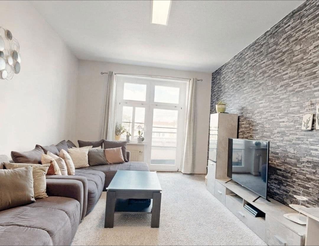 Prenájom bytu 4-izbový 128 m², Georg-Schumann-Straße 31, Leipzig, Sasko Prenájom bytu 4-izbový 128 m², Georg-Schumann-Straße 31, Leipzig, Sasko