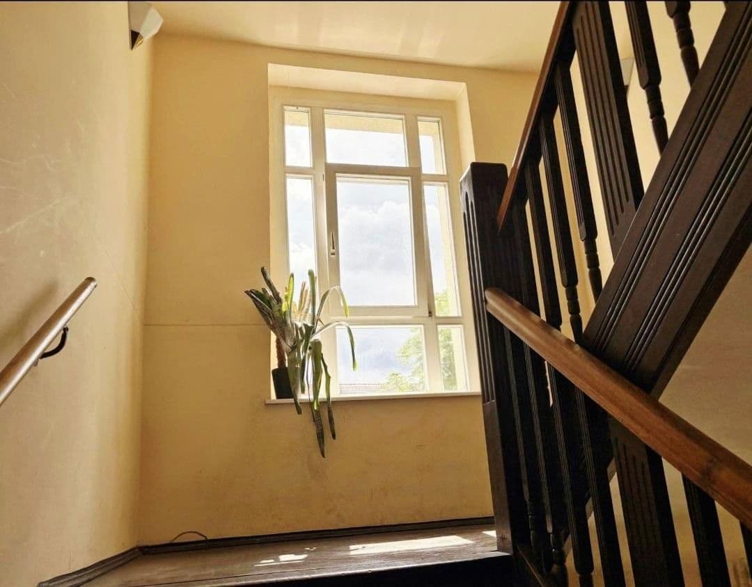 Prenájom bytu 4-izbový 128 m², Georg-Schumann-Straße 31, Leipzig, Sasko Prenájom bytu 4-izbový 128 m², Georg-Schumann-Straße 31, Leipzig, Sasko