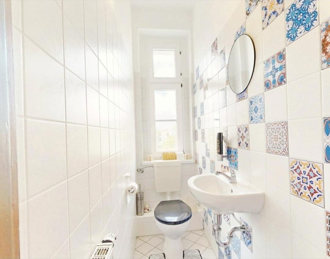 Prenájom bytu 4-izbový 128 m², Georg-Schumann-Straße 31, Leipzig, Sasko Prenájom bytu 4-izbový 128 m², Georg-Schumann-Straße 31, Leipzig, Sasko