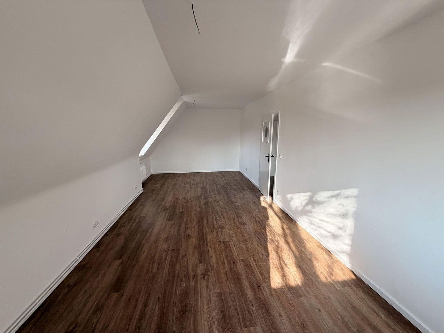 Prenájom bytu 1-izbový 42 m², Birkenstraße 1, Groß Kreutz (Havel), Brandenbursko Prenájom bytu 1-izbový 42 m², Birkenstraße 1, Groß Kreutz (Havel), Brandenbursko