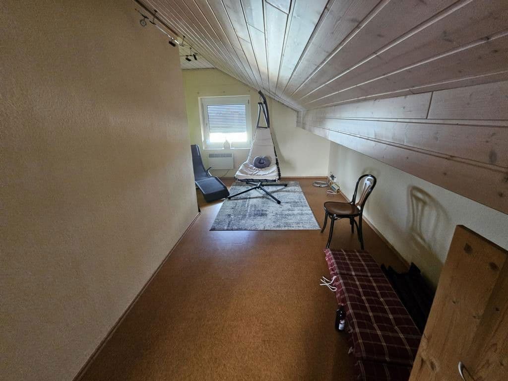 Predaj domu 170 m², pozemek 690 m², Starzach, Bádensko-Wurttembersko Predaj domu 170 m², pozemek 690 m², Starzach, Bádensko-Wurttembersko