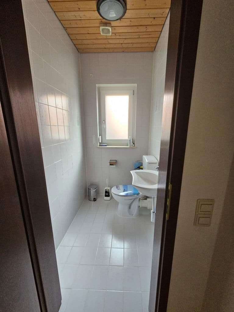 Predaj domu 170 m², pozemek 690 m², Starzach, Bádensko-Wurttembersko Predaj domu 170 m², pozemek 690 m², Starzach, Bádensko-Wurttembersko