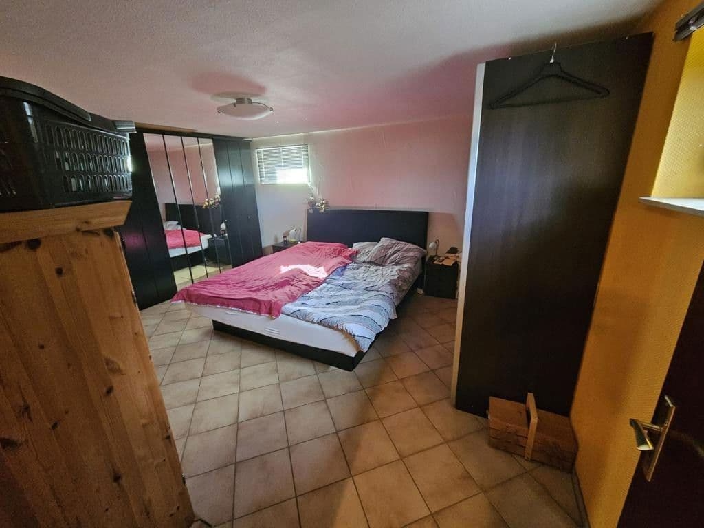 Predaj domu 170 m², pozemek 690 m², Starzach, Bádensko-Wurttembersko Predaj domu 170 m², pozemek 690 m², Starzach, Bádensko-Wurttembersko