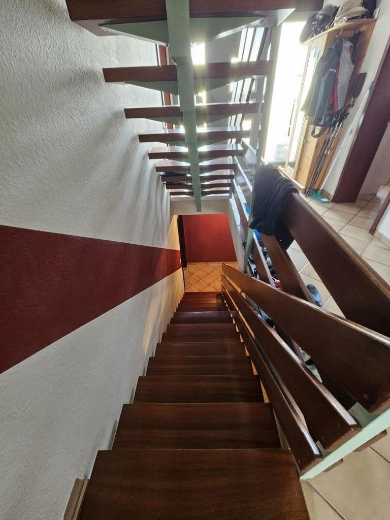 Predaj domu 170 m², pozemek 690 m², Starzach, Bádensko-Wurttembersko Predaj domu 170 m², pozemek 690 m², Starzach, Bádensko-Wurttembersko