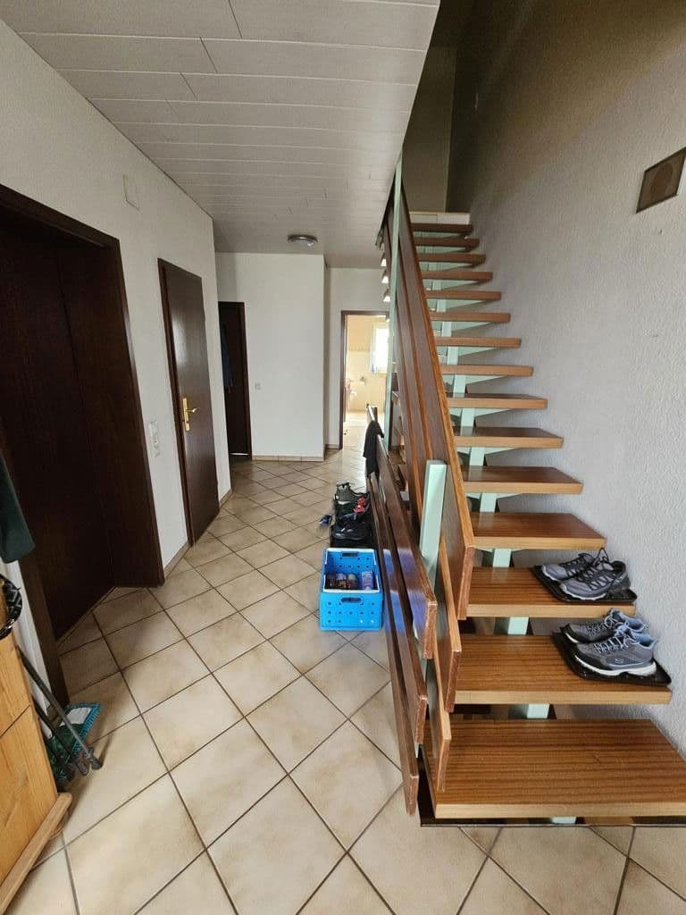 Predaj domu 170 m², pozemek 690 m², Starzach, Bádensko-Wurttembersko Predaj domu 170 m², pozemek 690 m², Starzach, Bádensko-Wurttembersko