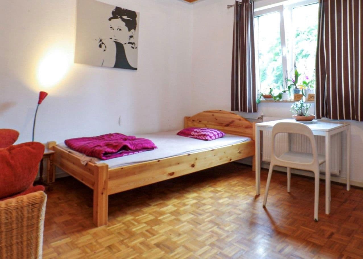 Predaj domu 310 m², pozemek 994 m², Hamburg-Heimfeld, Hamburg Predaj domu 310 m², pozemek 994 m², Hamburg-Heimfeld, Hamburg