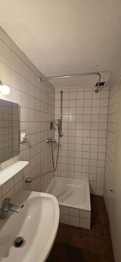 Prenájom bytu 2-izbový 43 m², Düsseldorf, Severné Porýnie - Westfálsko Prenájom bytu 2-izbový 43 m², Düsseldorf, Severné Porýnie - Westfálsko