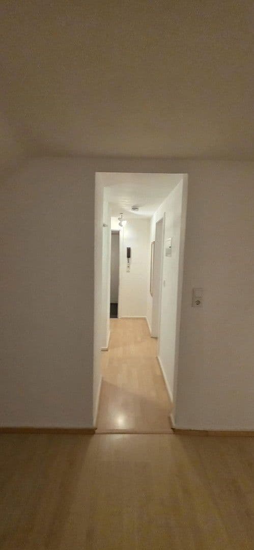 Prenájom bytu 2-izbový 43 m², Düsseldorf, Severné Porýnie - Westfálsko Prenájom bytu 2-izbový 43 m², Düsseldorf, Severné Porýnie - Westfálsko