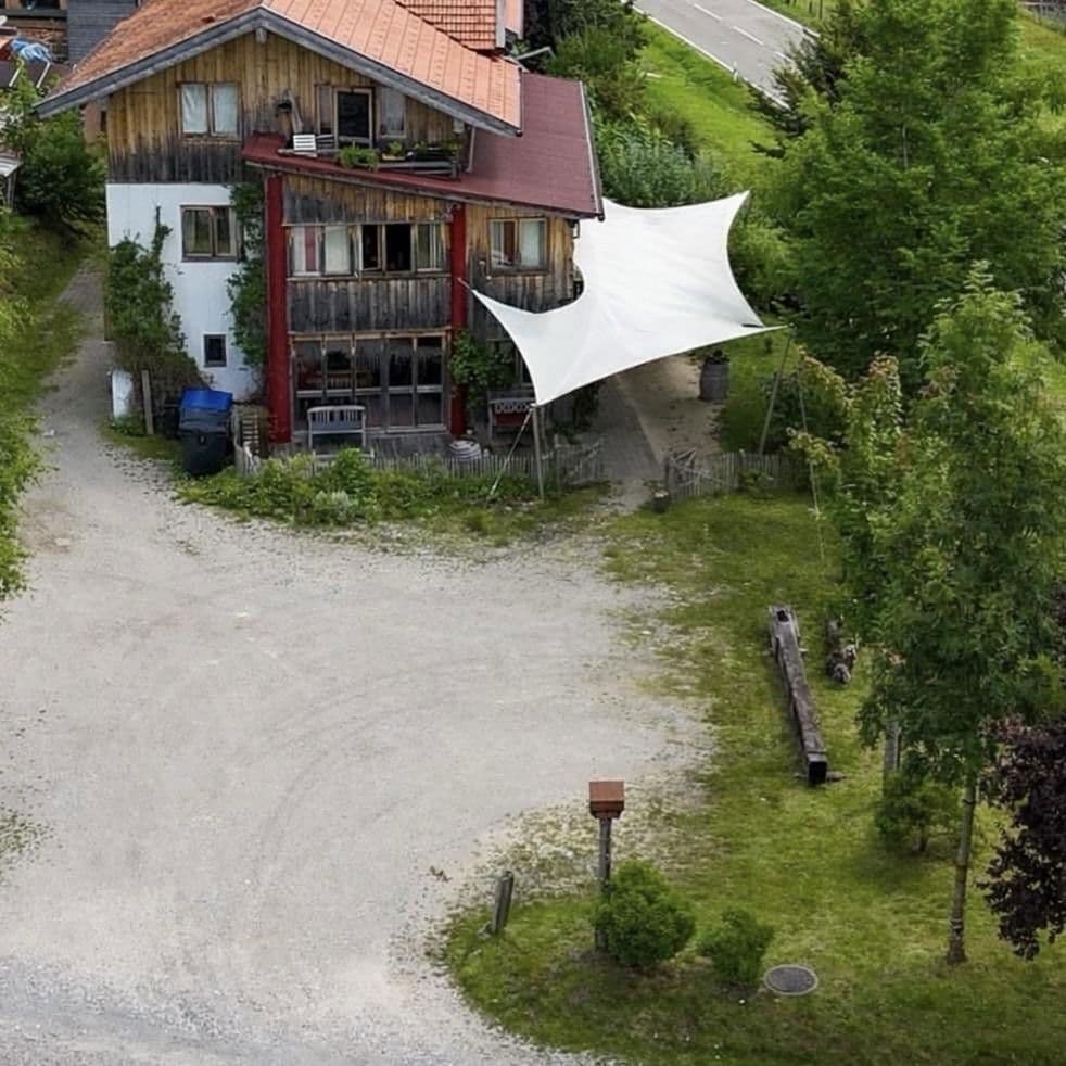 Predaj kancelárie 560 m², Frasdorf, Bavorsko Predaj kancelárie 560 m², Frasdorf, Bavorsko