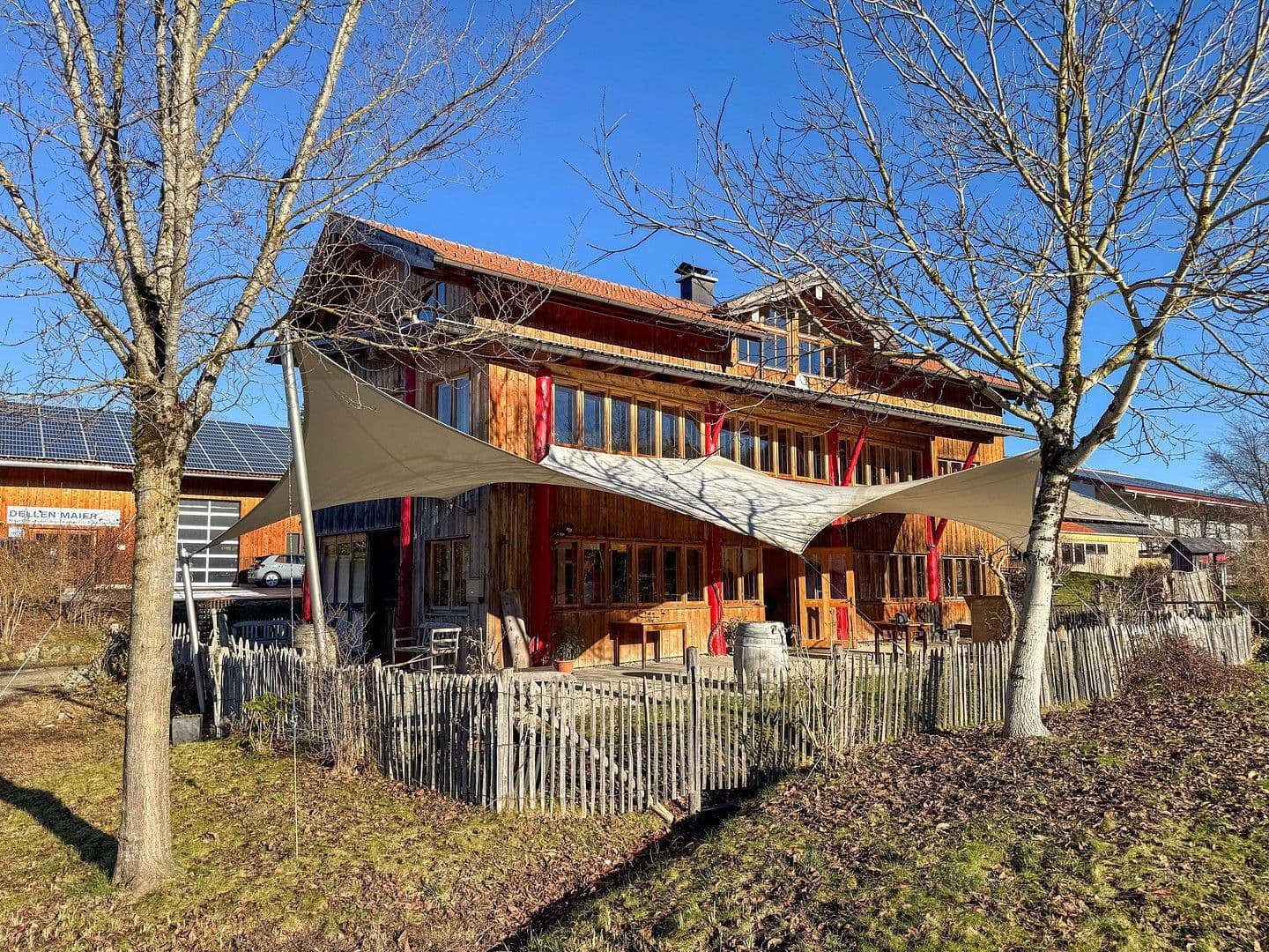 Predaj kancelárie 560 m², Frasdorf, Bavorsko Predaj kancelárie 560 m², Frasdorf, Bavorsko