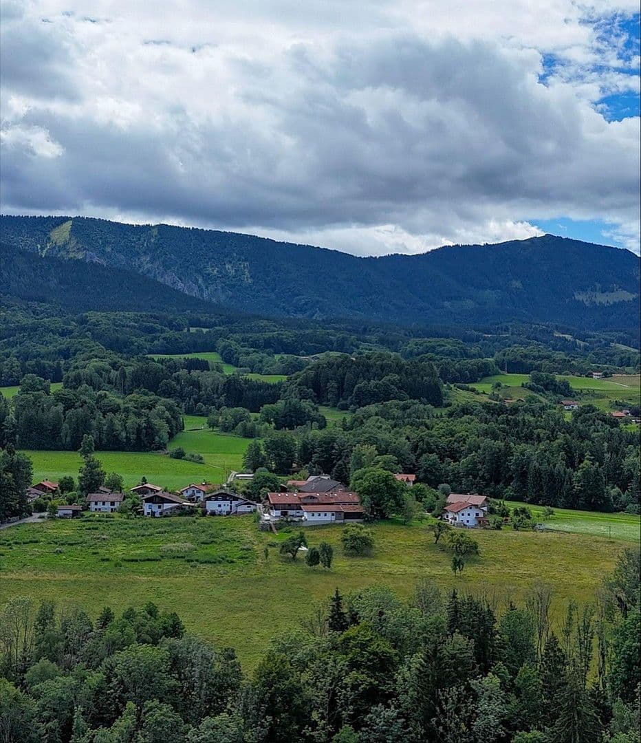 Predaj kancelárie 560 m², Frasdorf, Bavorsko Predaj kancelárie 560 m², Frasdorf, Bavorsko