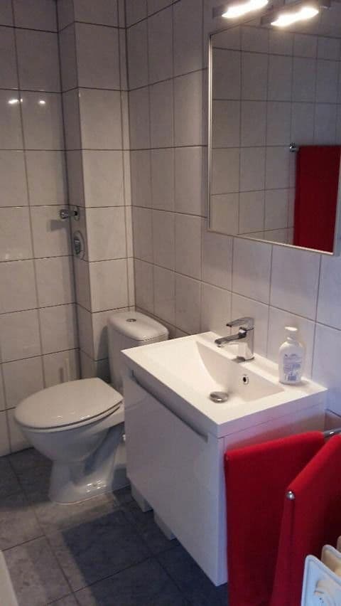 Prenájom bytu 1-izbový 53 m², Kalker Hauptstr. 193 - 195, Köln, Severné Porýnie - Westfálsko Prenájom bytu 1-izbový 53 m², Kalker Hauptstr. 193 - 195, Köln, Severné Porýnie - Westfálsko