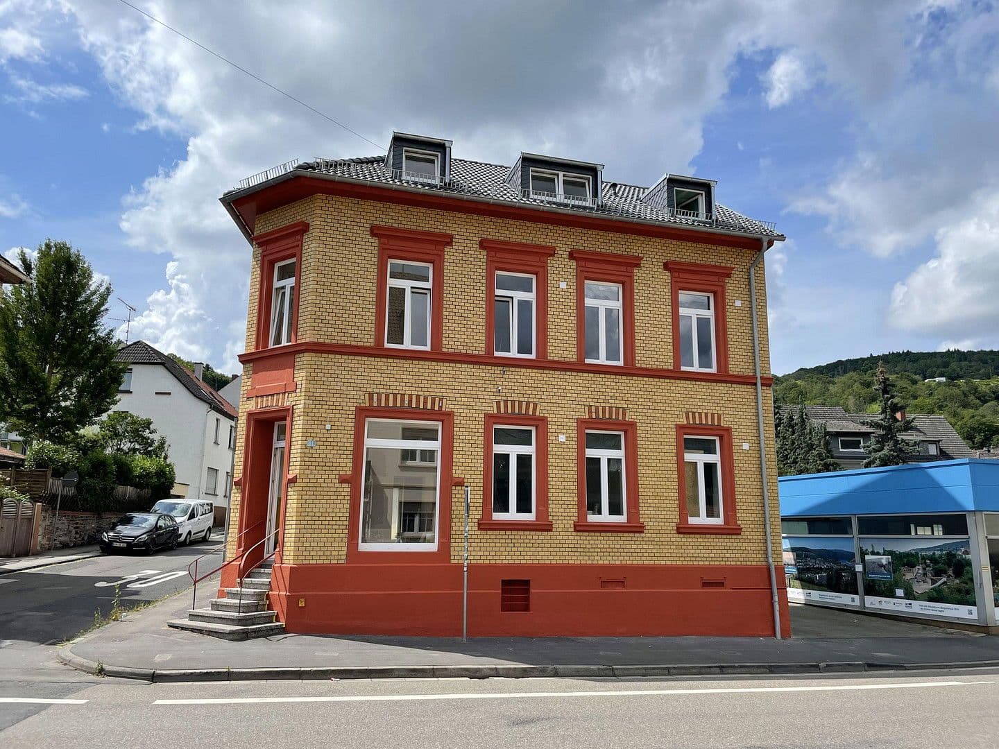 Prenájom bytu 3-izbový 93 m², Koblenzer Strasse 41, Bingen am Rhein, Porýnie-Falcko Prenájom bytu 3-izbový 93 m², Koblenzer Strasse 41, Bingen am Rhein, Porýnie-Falcko