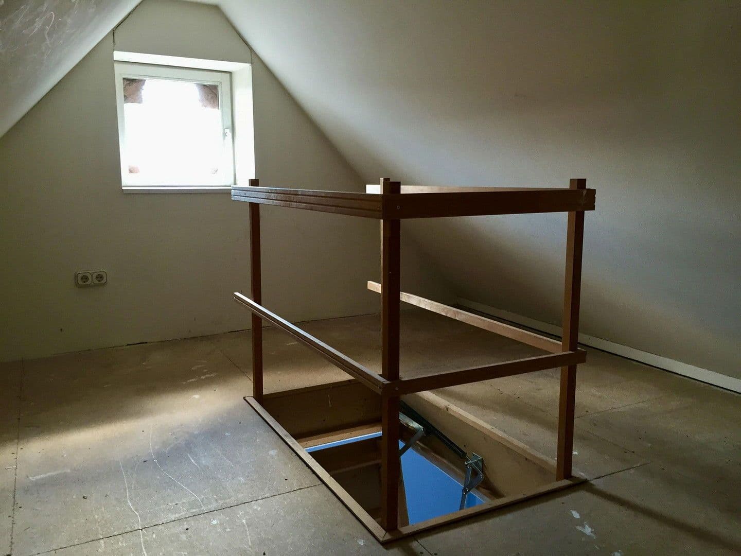 Predaj domu 231 m², pozemek 247 m², Miltenberg, Bavorsko Predaj domu 231 m², pozemek 247 m², Miltenberg, Bavorsko