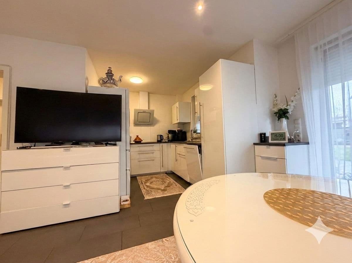 Predaj domu 450 m², pozemek 540 m², Rüsselsheim am Main, Hesensko Predaj domu 450 m², pozemek 540 m², Rüsselsheim am Main, Hesensko