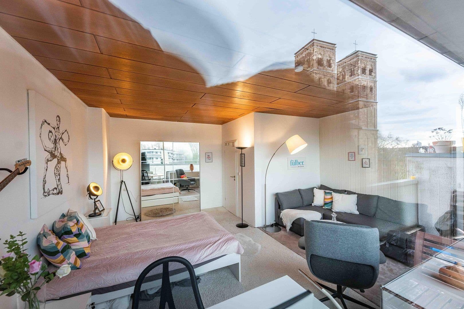 Prenájom bytu 5-izbový 24 m², Deutzer Freiheit 51, Köln, Severné Porýnie - Westfálsko Prenájom bytu 5-izbový 24 m², Deutzer Freiheit 51, Köln, Severné Porýnie - Westfálsko