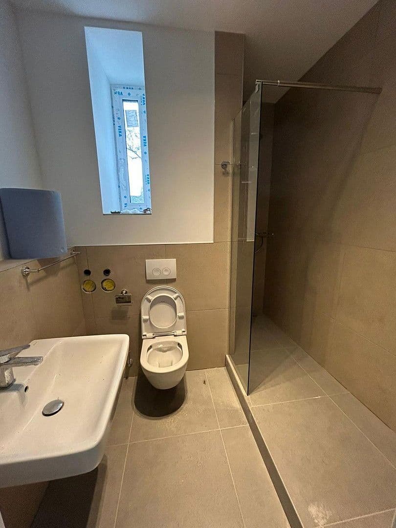 Prenájom bytu 3-izbový 86 m², Cecilienstraße 46, Mönchengladbach, Severné Porýnie - Westfálsko Prenájom bytu 3-izbový 86 m², Cecilienstraße 46, Mönchengladbach, Severné Porýnie - Westfálsko