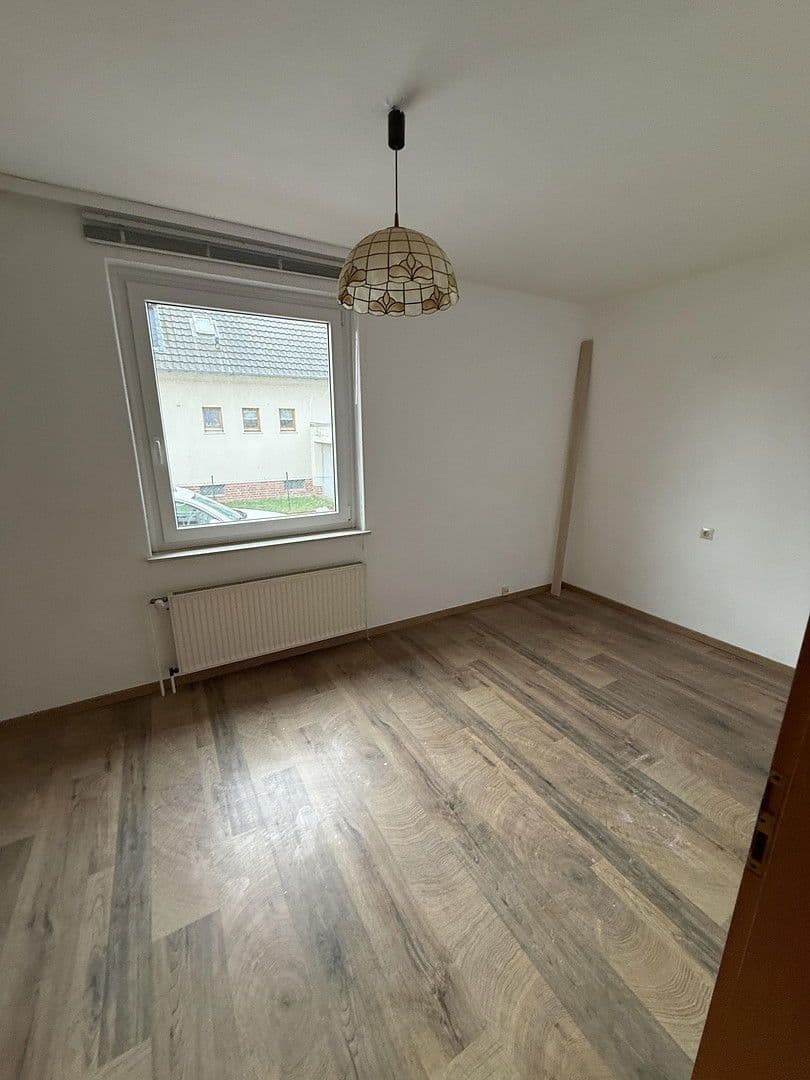 Prenájom bytu 2-izbový 65 m², Friedrich-Ebert-Str.5, Ronnenberg, Dolné Sasko Prenájom bytu 2-izbový 65 m², Friedrich-Ebert-Str.5, Ronnenberg, Dolné Sasko