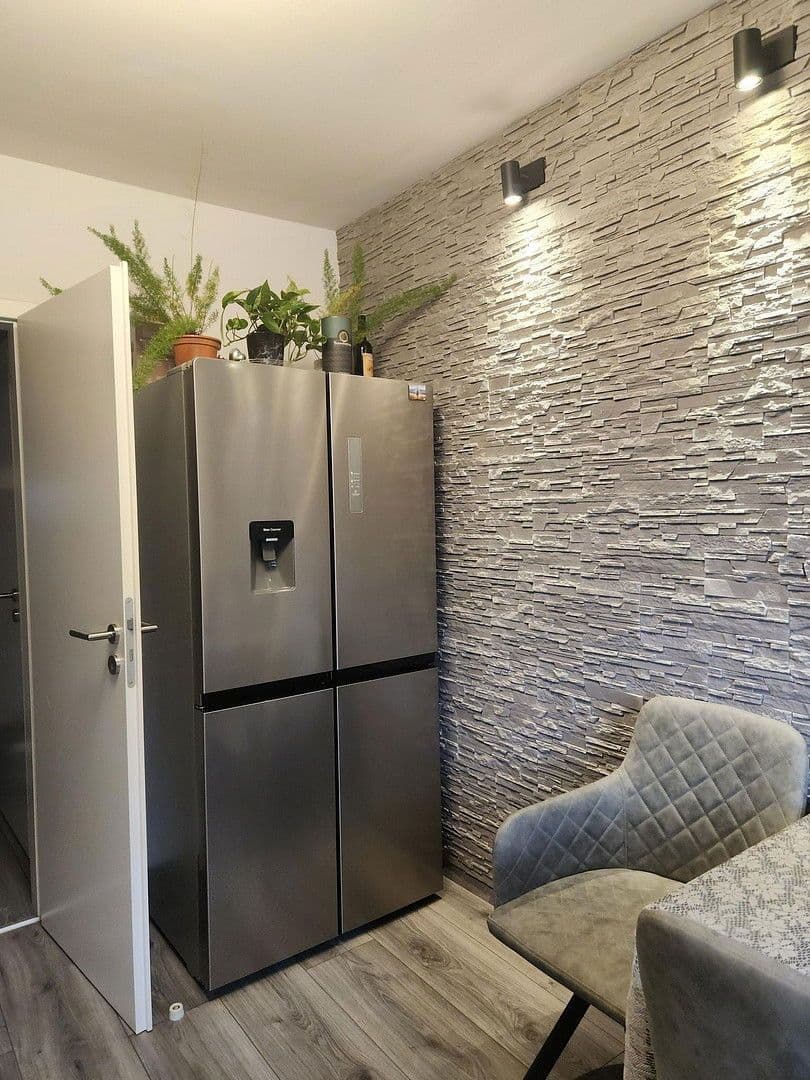 Prenájom bytu 2-izbový 60 m², Nürnberg, Bavorsko Prenájom bytu 2-izbový 60 m², Nürnberg, Bavorsko