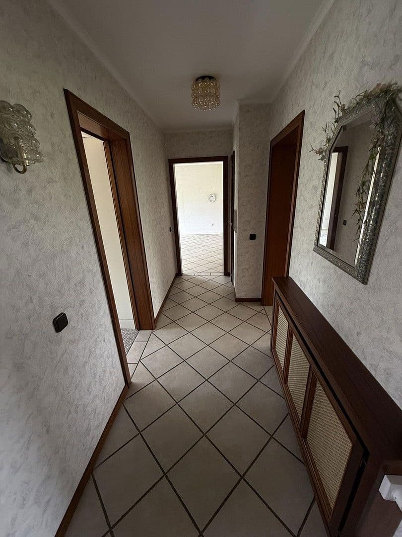 Predaj domu 143 m², pozemek 1.000 m², Haalerstraße 155, Würselen, Severné Porýnie - Westfálsko Predaj domu 143 m², pozemek 1.000 m², Haalerstraße 155, Würselen, Severné Porýnie - Westfálsko