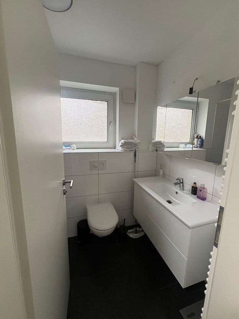 Prenájom bytu 2-izbový 60 m², Albrecht-Dürer-Ring 10a, Frankenthal, Porýnie-Falcko Prenájom bytu 2-izbový 60 m², Albrecht-Dürer-Ring 10a, Frankenthal, Porýnie-Falcko