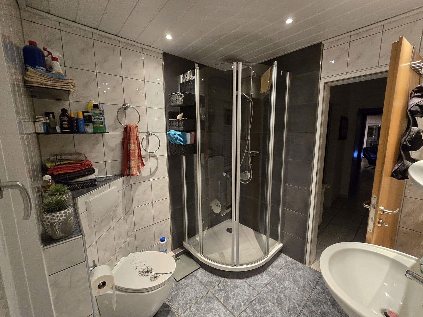 Prenájom bytu 5-izbový 180 m², Zum Silverberg 26, Haltern am See, Severné Porýnie - Westfálsko Prenájom bytu 5-izbový 180 m², Zum Silverberg 26, Haltern am See, Severné Porýnie - Westfálsko