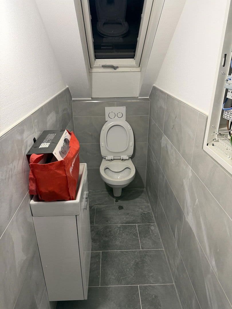 Prenájom bytu 2-izbový 65 m², Eutingen- Pforzheim, Bádensko-Wurttembersko Prenájom bytu 2-izbový 65 m², Eutingen- Pforzheim, Bádensko-Wurttembersko