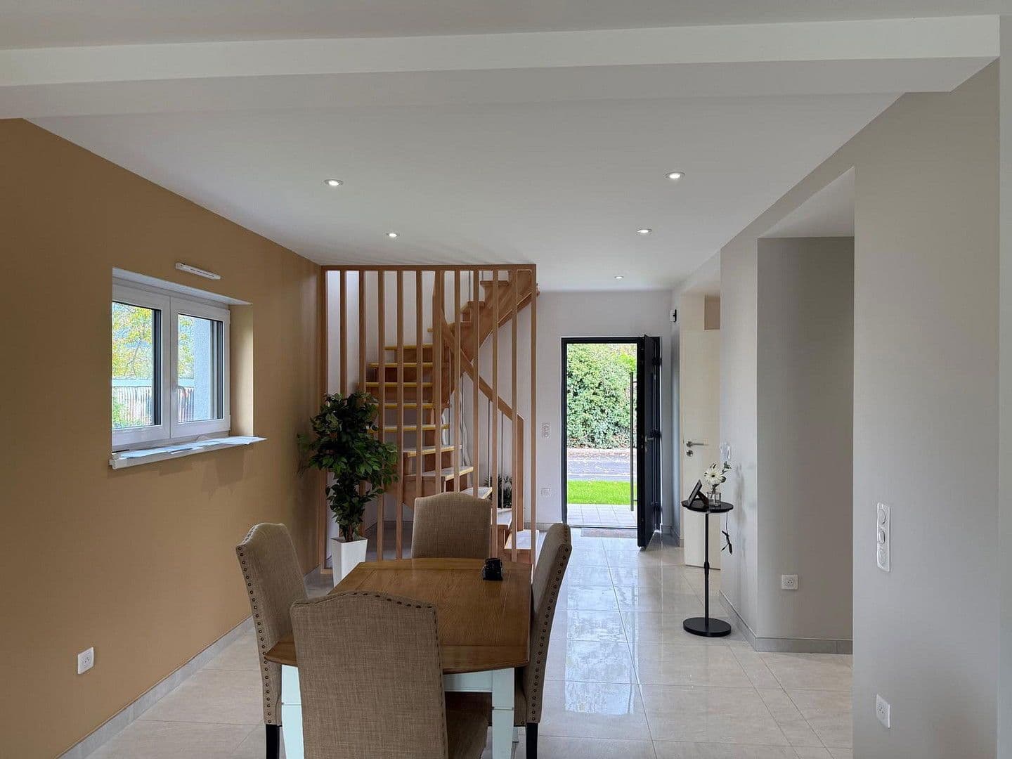 Predaj domu 95 m², pozemek 255 m², Schweigen-Rechtenbach, Porýnie-Falcko Predaj domu 95 m², pozemek 255 m², Schweigen-Rechtenbach, Porýnie-Falcko