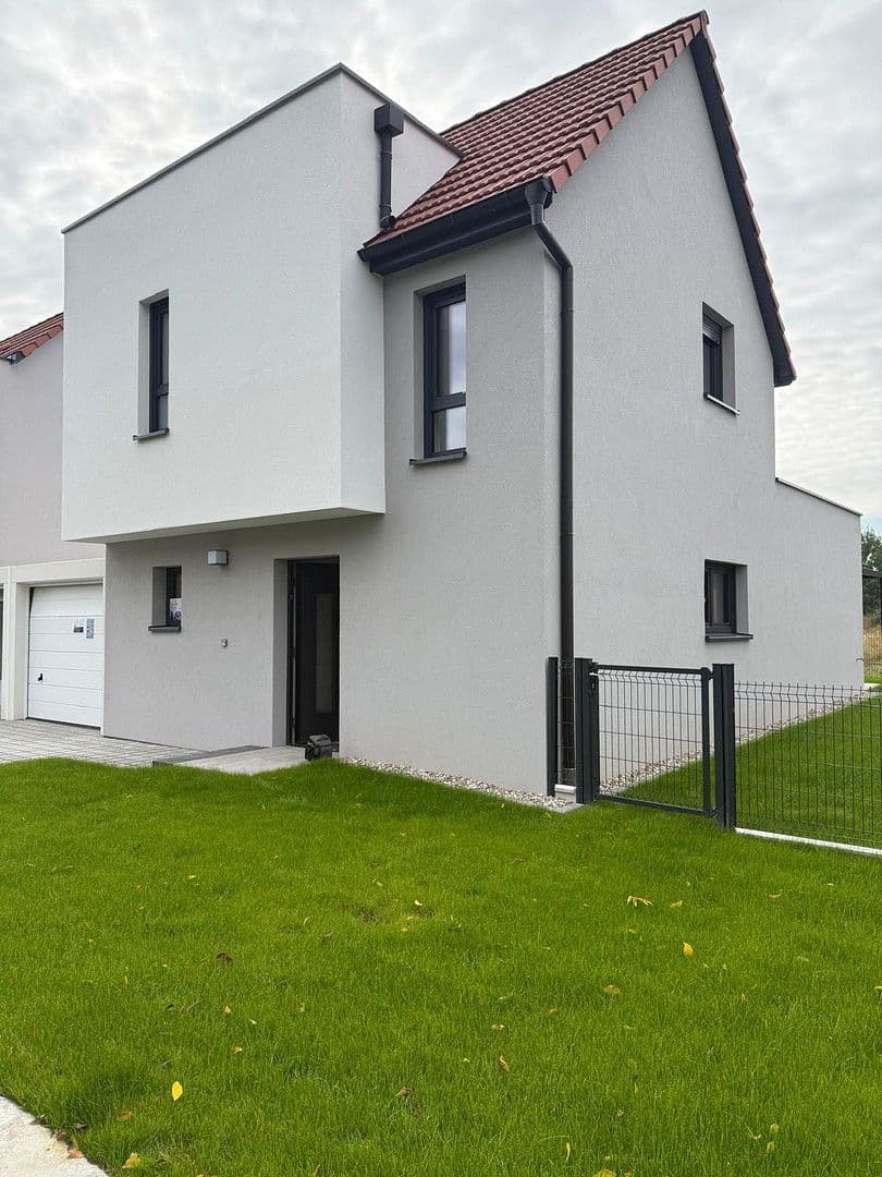 Predaj domu 95 m², pozemek 255 m², Schweigen-Rechtenbach, Porýnie-Falcko Predaj domu 95 m², pozemek 255 m², Schweigen-Rechtenbach, Porýnie-Falcko