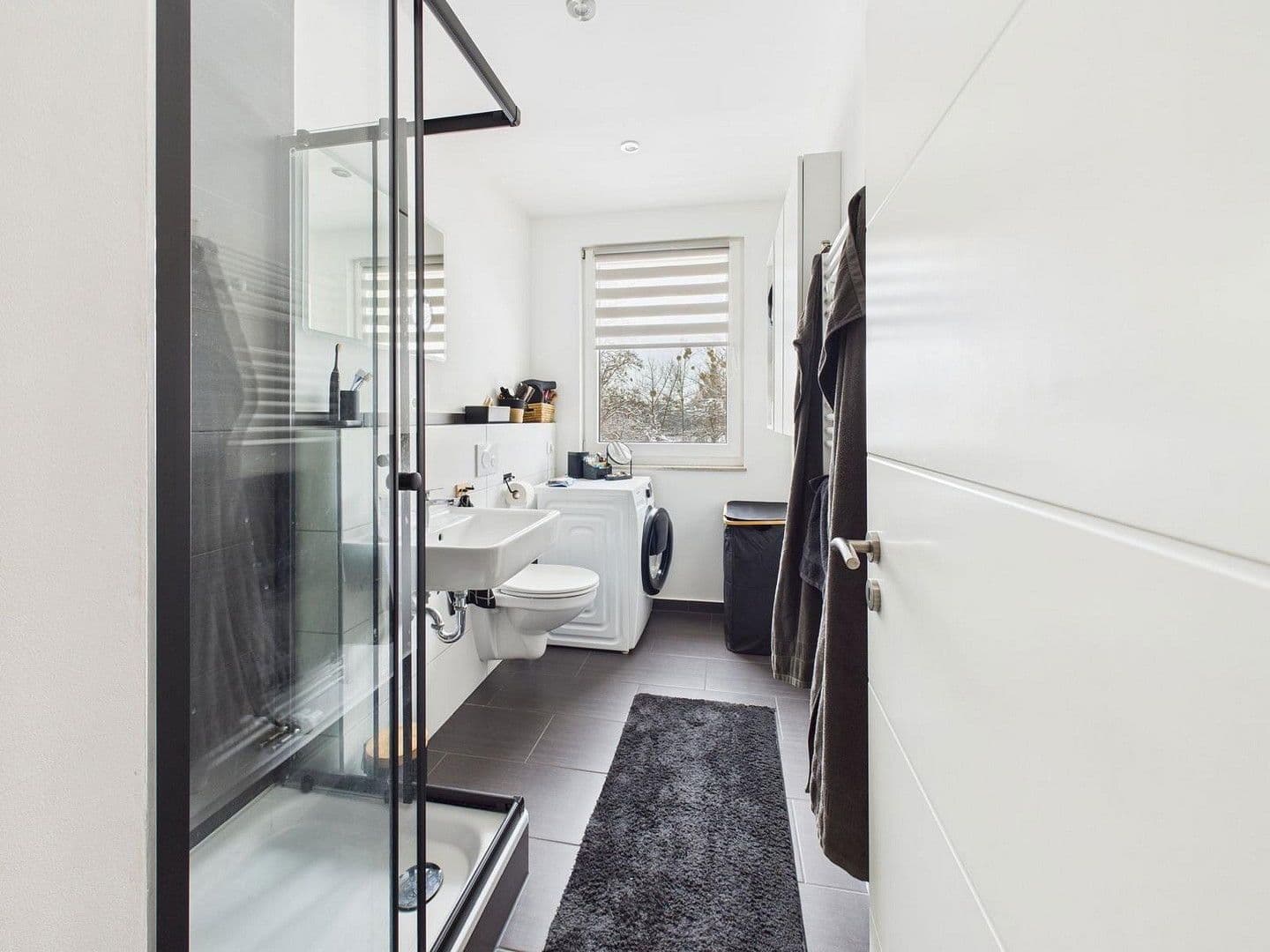 Prenájom bytu 3-izbový 85 m², Cochstedter Str. 32, Magdeburg, Sasko-Anhaltsko Prenájom bytu 3-izbový 85 m², Cochstedter Str. 32, Magdeburg, Sasko-Anhaltsko