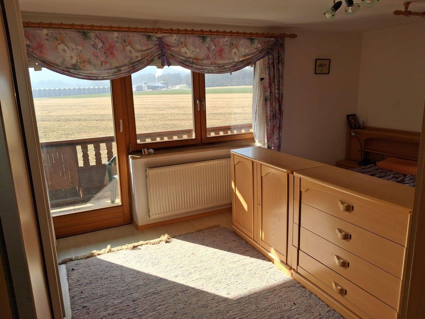 Predaj domu 250 m², pozemek 2.300 m², Emmerting, Bavorsko Predaj domu 250 m², pozemek 2.300 m², Emmerting, Bavorsko