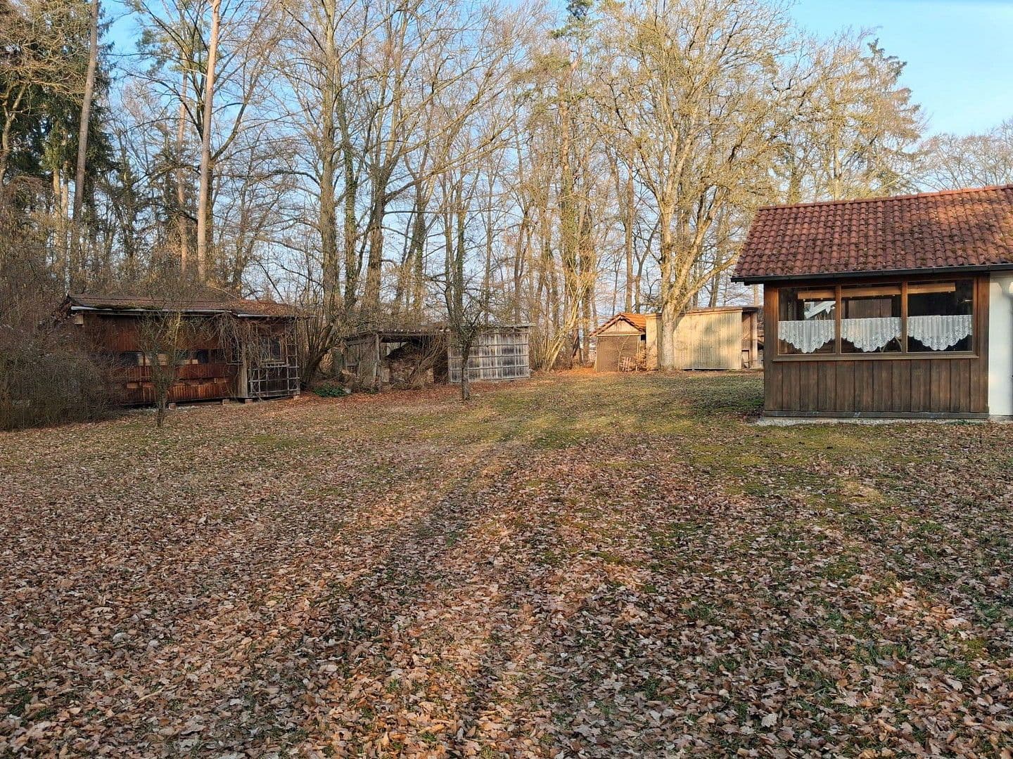 Predaj domu 250 m², pozemek 2.300 m², Emmerting, Bavorsko Predaj domu 250 m², pozemek 2.300 m², Emmerting, Bavorsko