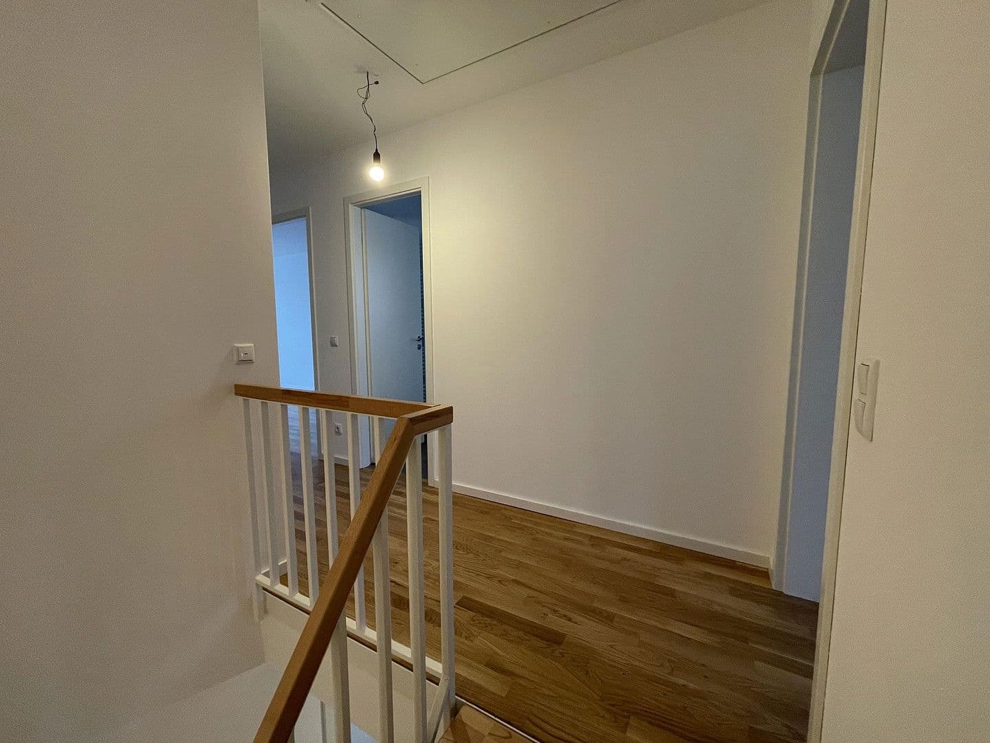 Prenájom domu 140 m², pozemek 400 m², Ottokar-Domma-Weg 9, Schöneiche bei Berlin, Brandenbursko Prenájom domu 140 m², pozemek 400 m², Ottokar-Domma-Weg 9, Schöneiche bei Berlin, Brandenbursko