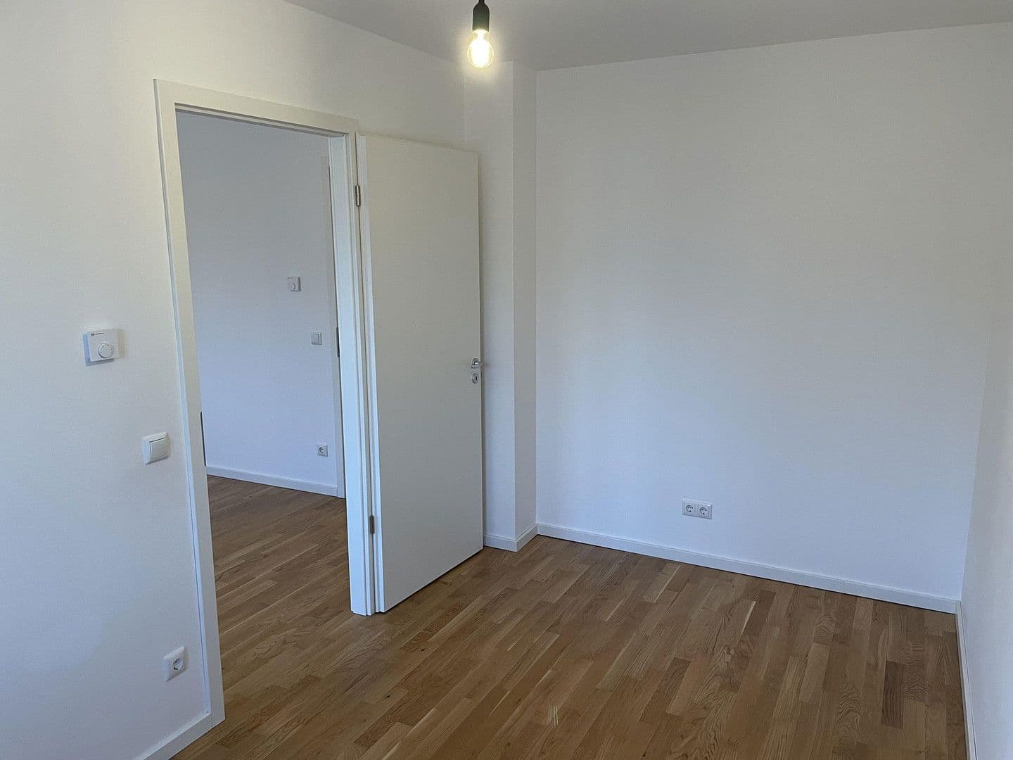 Prenájom domu 140 m², pozemek 400 m², Ottokar-Domma-Weg 9, Schöneiche bei Berlin, Brandenbursko Prenájom domu 140 m², pozemek 400 m², Ottokar-Domma-Weg 9, Schöneiche bei Berlin, Brandenbursko