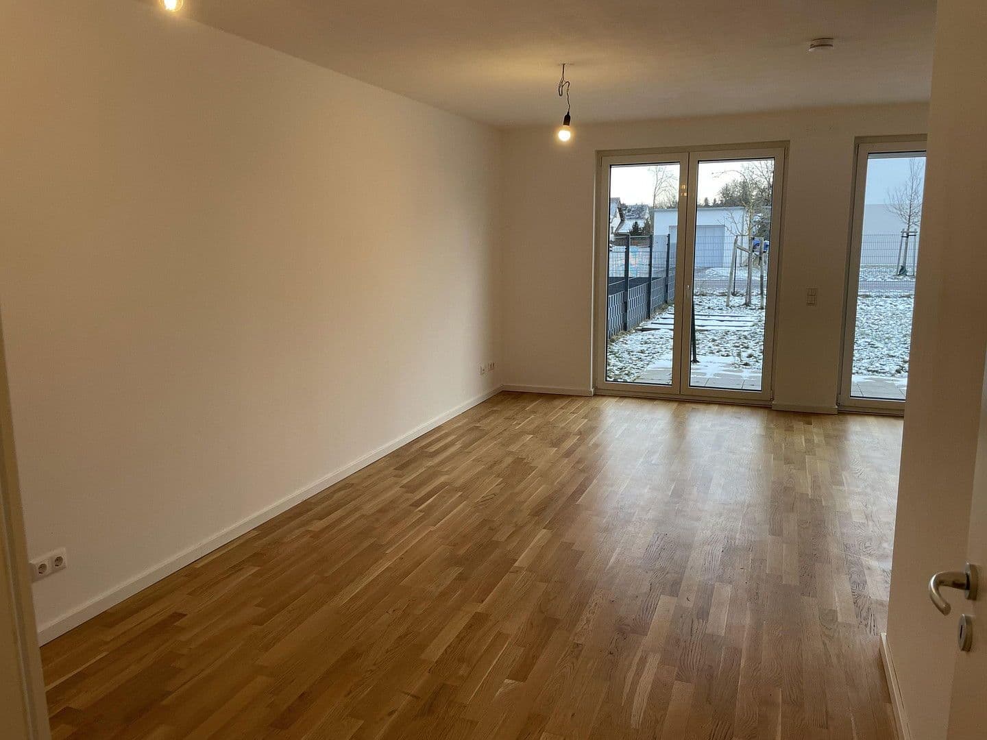 Prenájom domu 140 m², pozemek 400 m², Ottokar-Domma-Weg 9, Schöneiche bei Berlin, Brandenbursko Prenájom domu 140 m², pozemek 400 m², Ottokar-Domma-Weg 9, Schöneiche bei Berlin, Brandenbursko