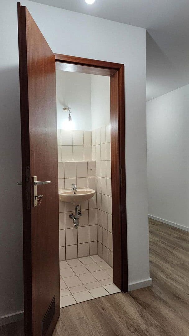 Predaj bytu 3-izbový 78 m², Geislingerstraße 51, Leonberg, Bádensko-Wurttembersko Predaj bytu 3-izbový 78 m², Geislingerstraße 51, Leonberg, Bádensko-Wurttembersko