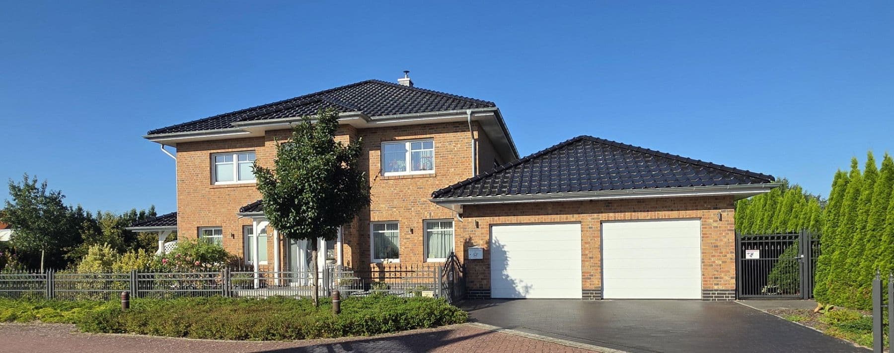 Predaj domu 265 m², pozemek 1.040 m², Riede, Dolné Sasko Predaj domu 265 m², pozemek 1.040 m², Riede, Dolné Sasko