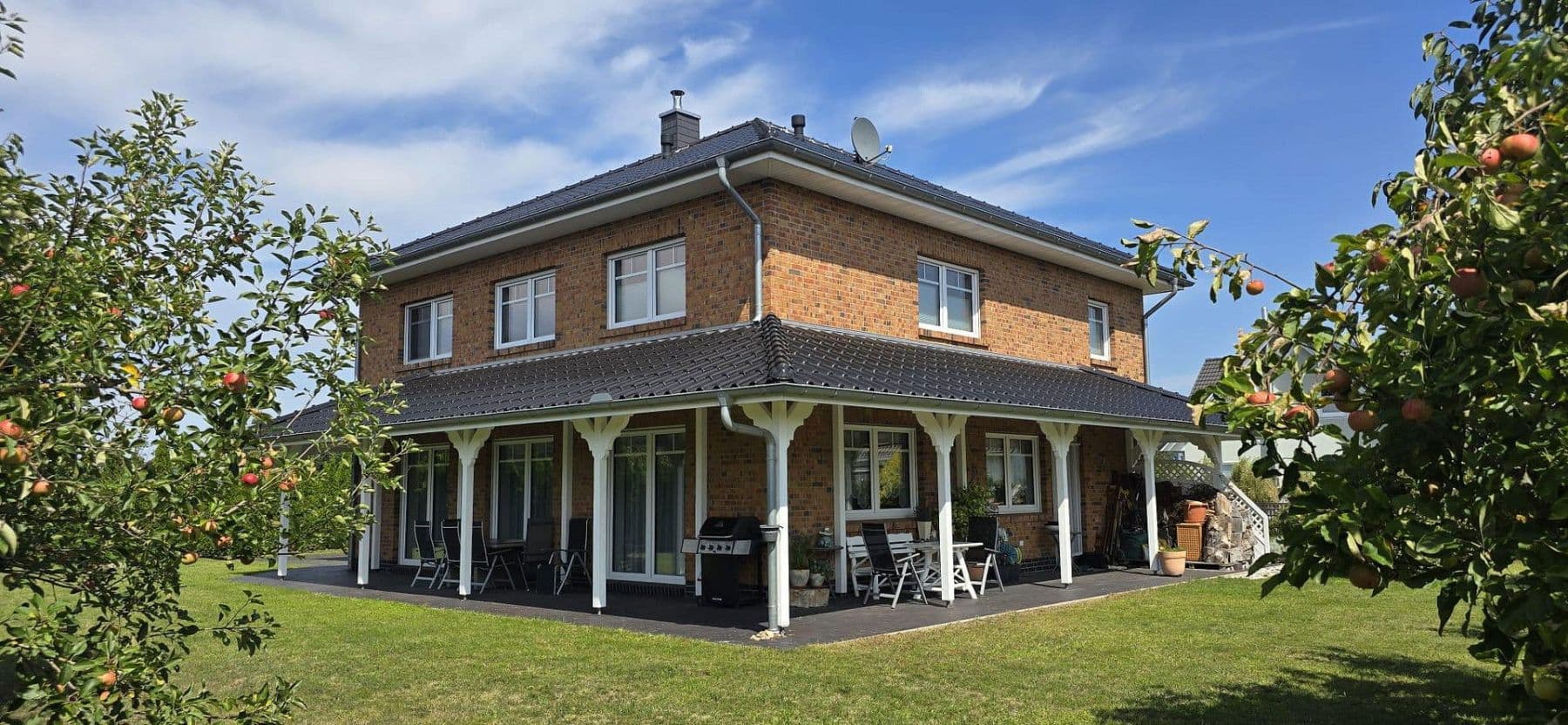 Predaj domu 265 m², pozemek 1.040 m², Riede, Dolné Sasko Predaj domu 265 m², pozemek 1.040 m², Riede, Dolné Sasko