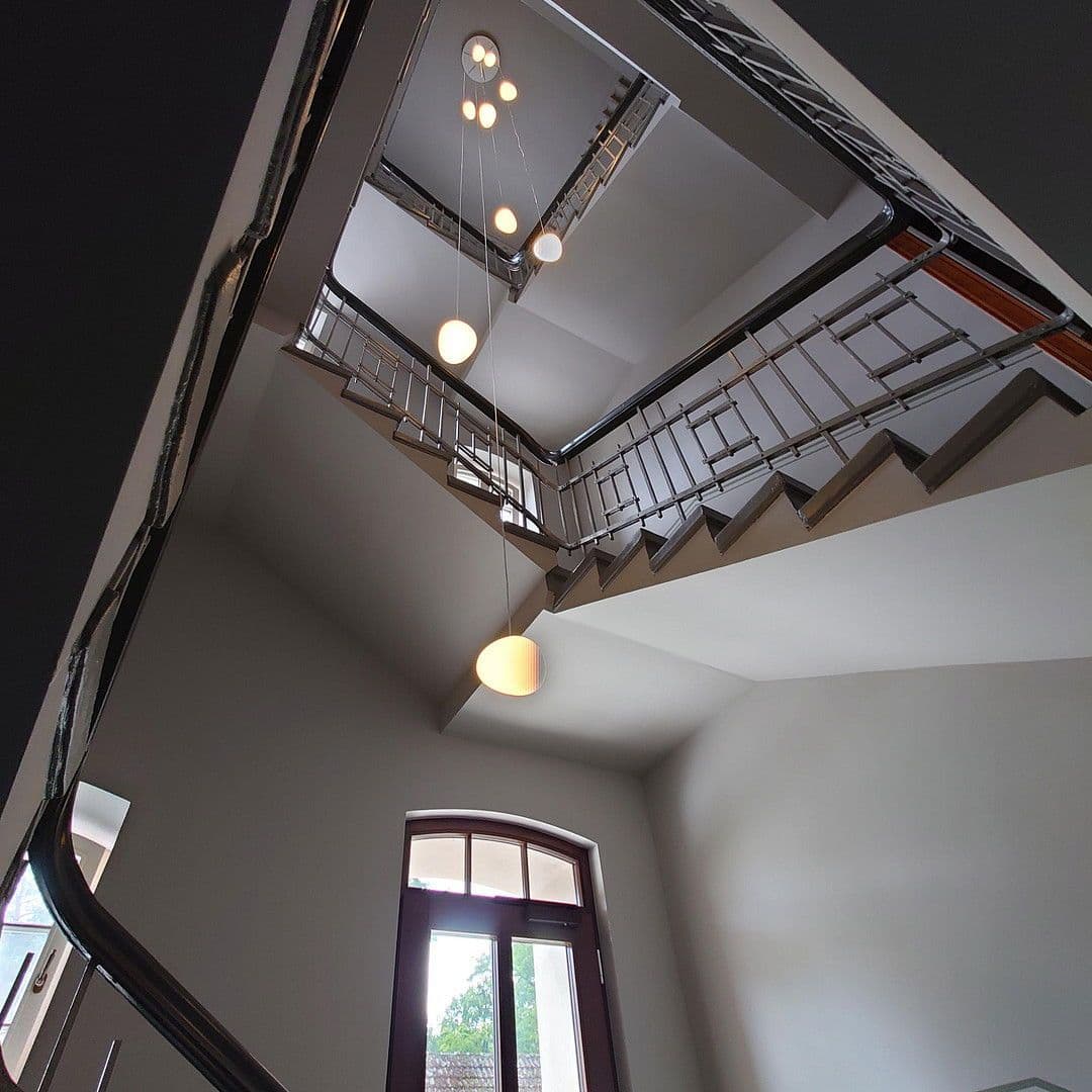 Prenájom bytu 4-izbový 107 m², Berliner Str. 27, Buckow, Brandenbursko Prenájom bytu 4-izbový 107 m², Berliner Str. 27, Buckow, Brandenbursko