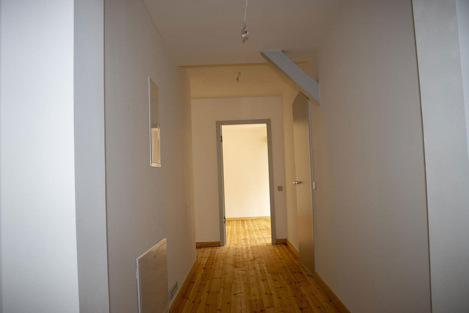 Prenájom bytu 3-izbový 87 m², Berliner Str. 27, Buckow, Brandenbursko Prenájom bytu 3-izbový 87 m², Berliner Str. 27, Buckow, Brandenbursko