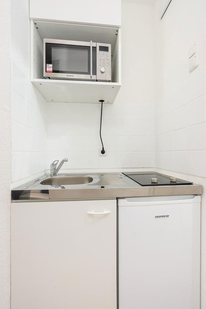 Prenájom bytu 1-izbový 18 m², Turmstr. 16, Aachen, Severné Porýnie - Westfálsko Prenájom bytu 1-izbový 18 m², Turmstr. 16, Aachen, Severné Porýnie - Westfálsko