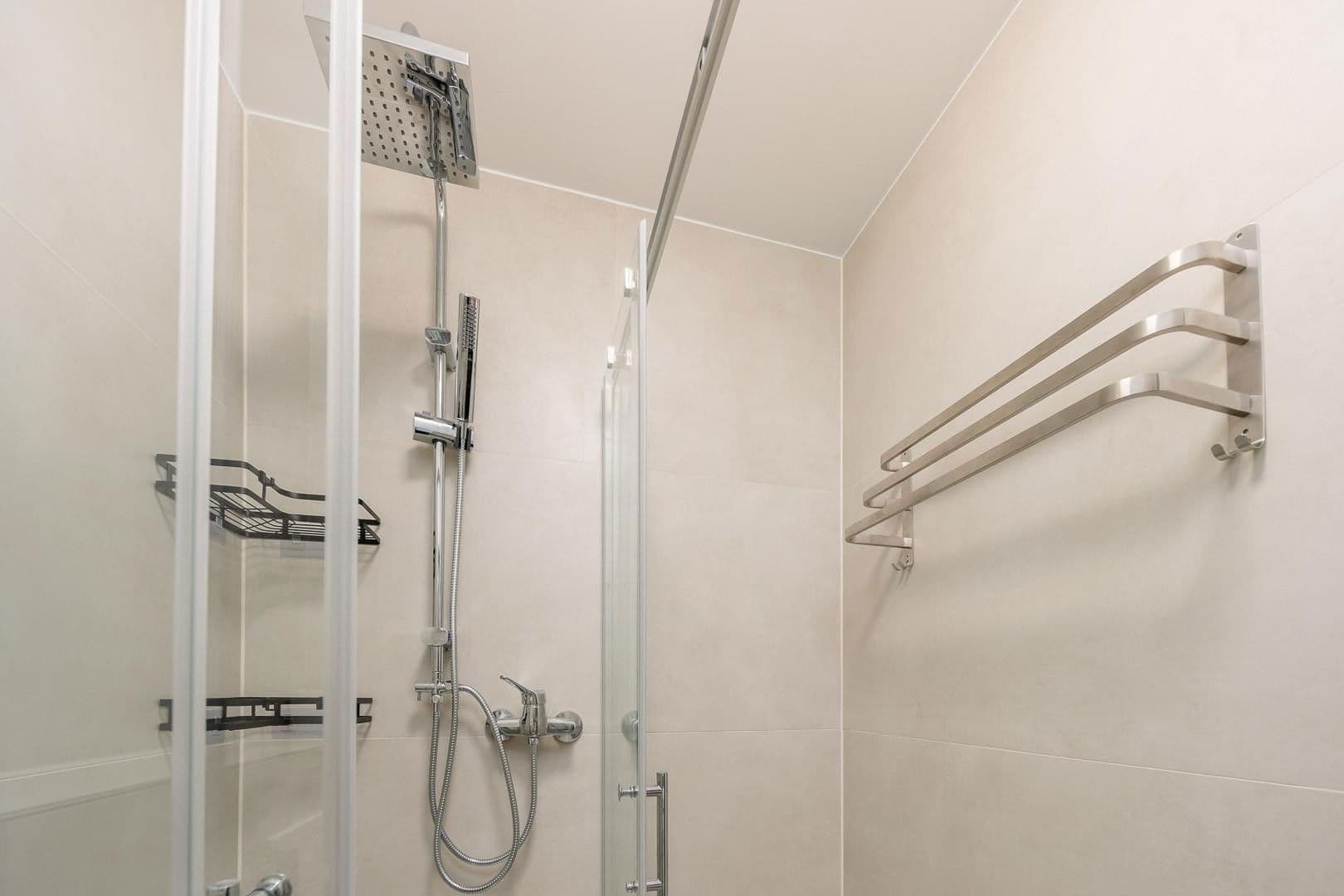 Prenájom bytu 1-izbový 18 m², Turmstr. 16, Aachen, Severné Porýnie - Westfálsko Prenájom bytu 1-izbový 18 m², Turmstr. 16, Aachen, Severné Porýnie - Westfálsko