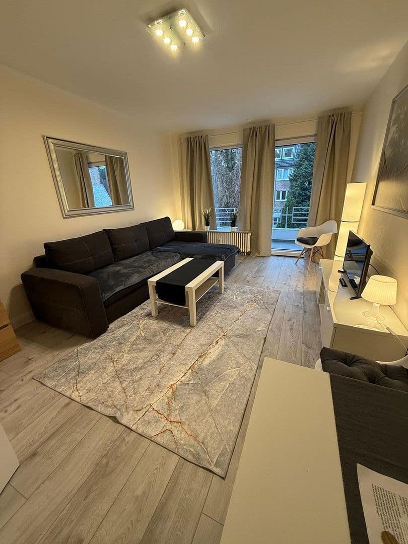 Prenájom bytu 1-izbový 35 m², Ritterstraße 21, Düsseldorf, Severné Porýnie - Westfálsko Prenájom bytu 1-izbový 35 m², Ritterstraße 21, Düsseldorf, Severné Porýnie - Westfálsko