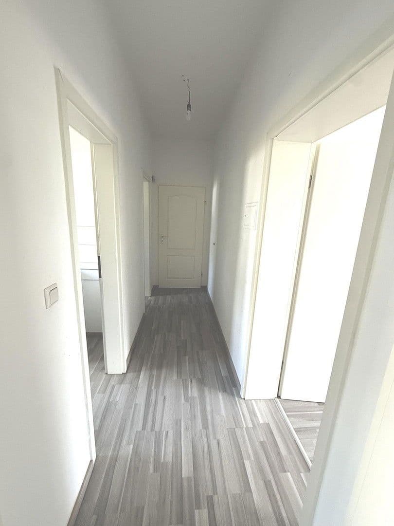 Prenájom bytu 2-izbový 79 m², Gothestraße 18, Sankt Augustin, Severné Porýnie - Westfálsko Prenájom bytu 2-izbový 79 m², Gothestraße 18, Sankt Augustin, Severné Porýnie - Westfálsko