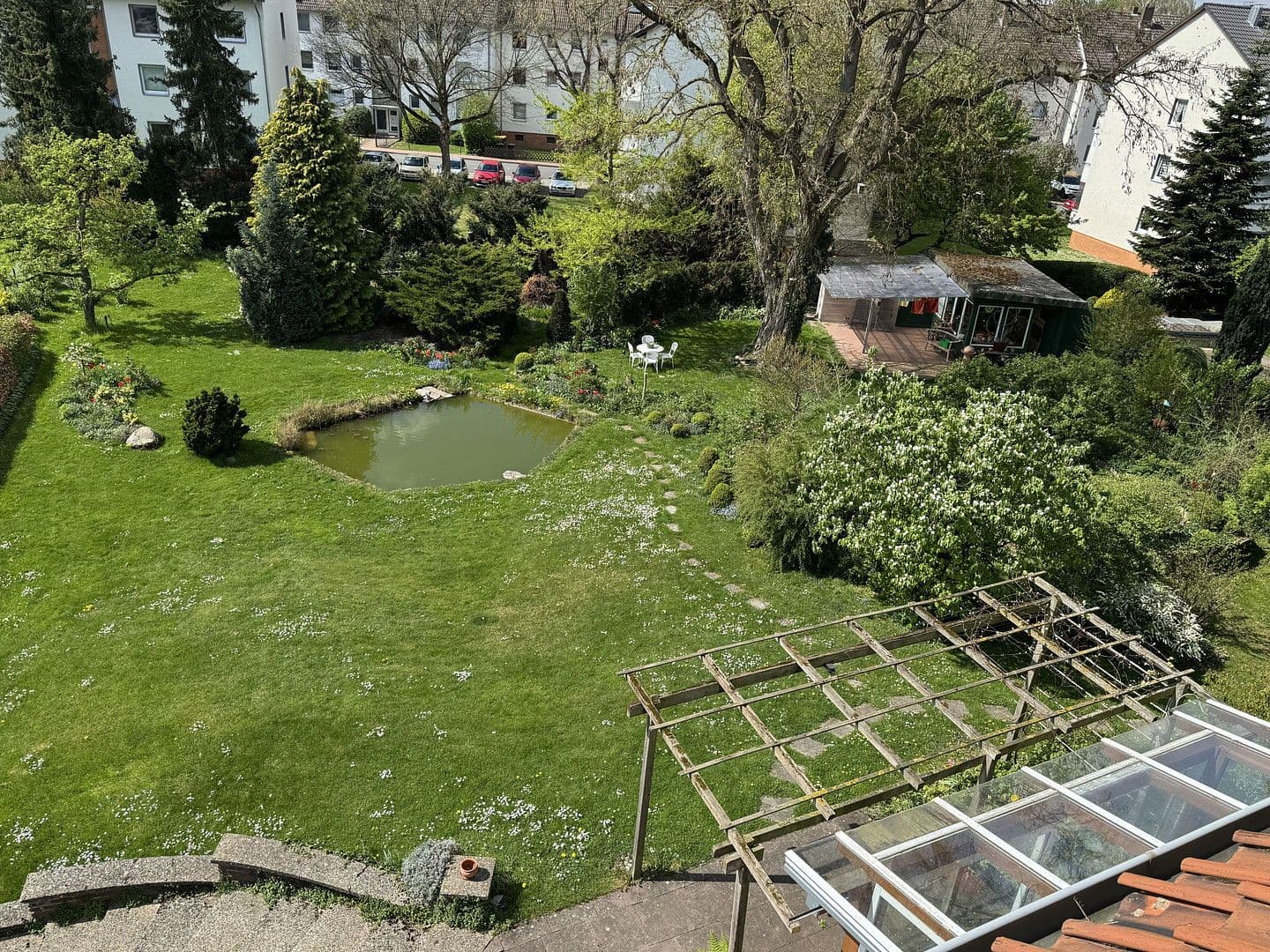 Predaj domu 300 m², pozemek 1.752 m², Ronnenberg, Dolné Sasko Predaj domu 300 m², pozemek 1.752 m², Ronnenberg, Dolné Sasko