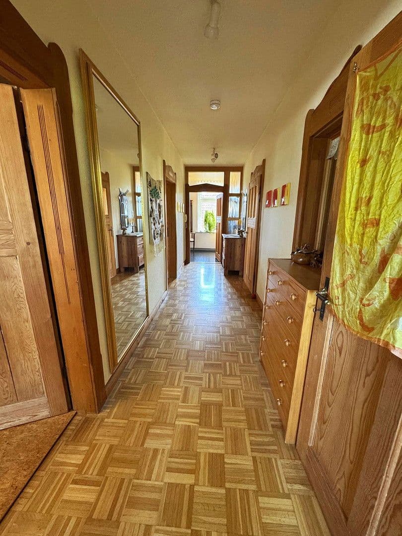 Predaj domu 300 m², pozemek 1.752 m², Ronnenberg, Dolné Sasko Predaj domu 300 m², pozemek 1.752 m², Ronnenberg, Dolné Sasko