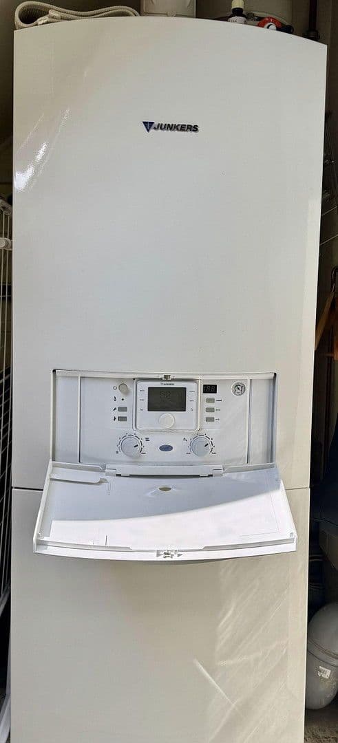 Predaj domu 300 m², pozemek 1.752 m², Ronnenberg, Dolné Sasko Predaj domu 300 m², pozemek 1.752 m², Ronnenberg, Dolné Sasko