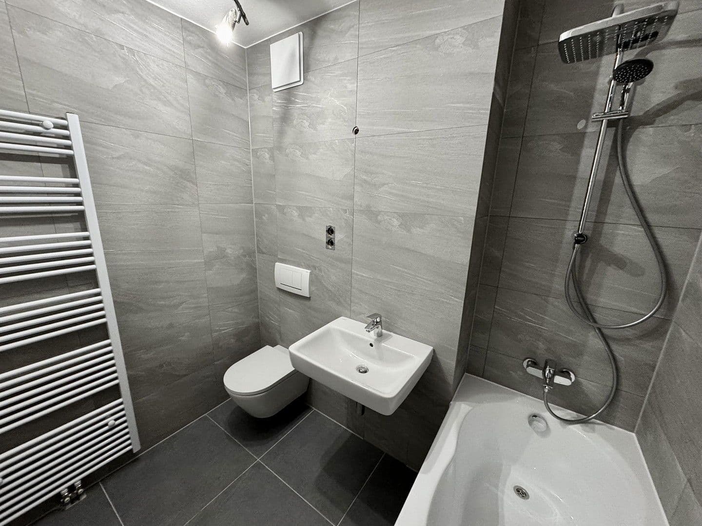 Prenájom bytu 2-izbový 47 m², Blankenfelde-Mahlow, Brandenbursko Prenájom bytu 2-izbový 47 m², Blankenfelde-Mahlow, Brandenbursko