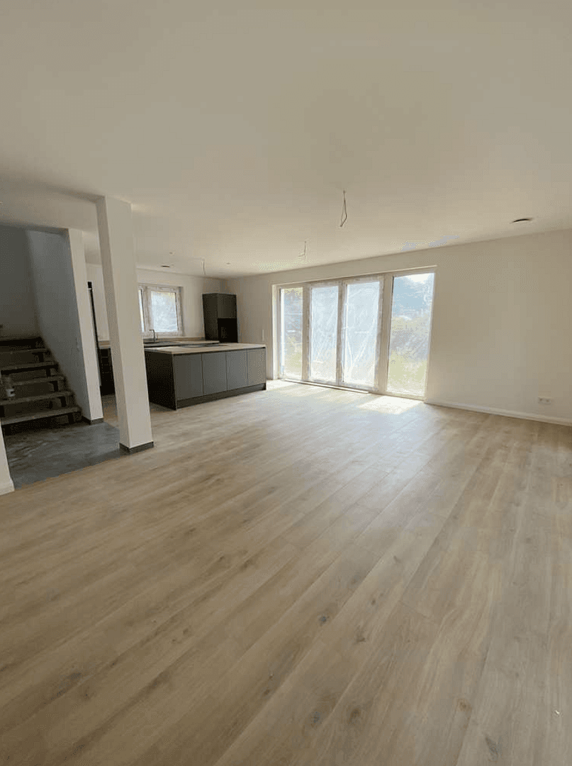 Predaj domu 137 m², pozemek 225 m², Meiendorfer Mühlenweg 122a, Hamburg, Hamburg Predaj domu 137 m², pozemek 225 m², Meiendorfer Mühlenweg 122a, Hamburg, Hamburg